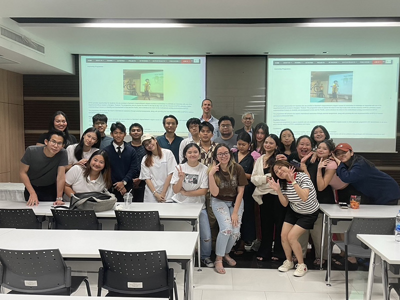 Group photo of the Guest Lecture, Teacher Kevin Cook and the TU students. Mr. Somchai Rungsilp, Community Development Manager at APCD, highlighted the significance and program management of the Civil Society Organizations at Thammasat University.