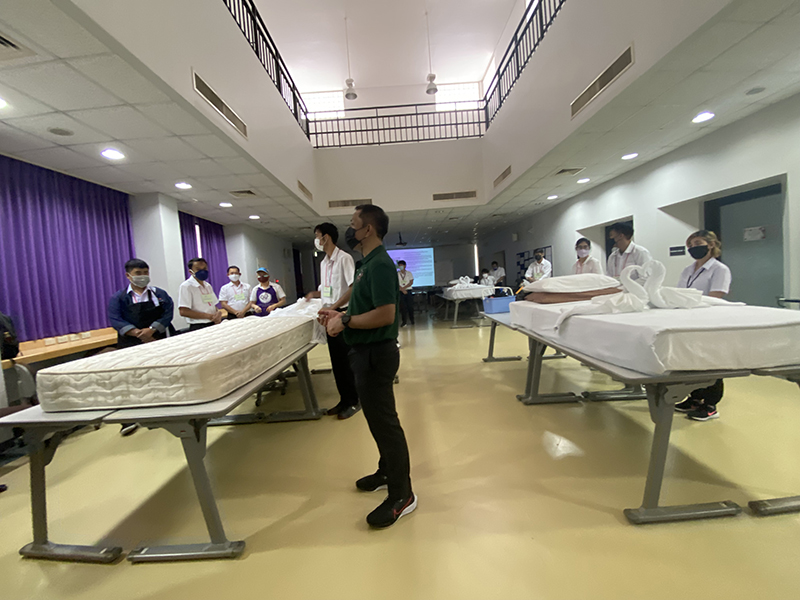 On 1 June 2022, Ms. Kanchana Ruangsiriwichayakul (General Manager of Centra by Centara Government & Convention Chaeng Watthana) led Centara Government & Convention Chaeng Watthana team to visit APCD.  