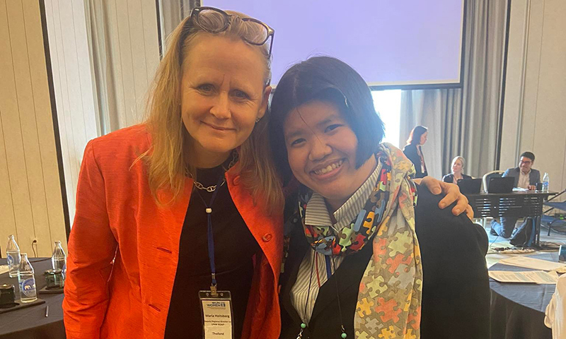Photo taken between Ms. NuNu Supaanong and Ms. Maria Holtsberg, Deputy Regional Director OIC, UN Women