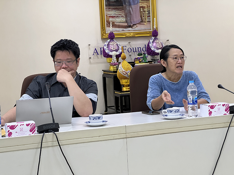 Working group members were sharing feedback the data tools collection to monitor CRPD before finalize. 