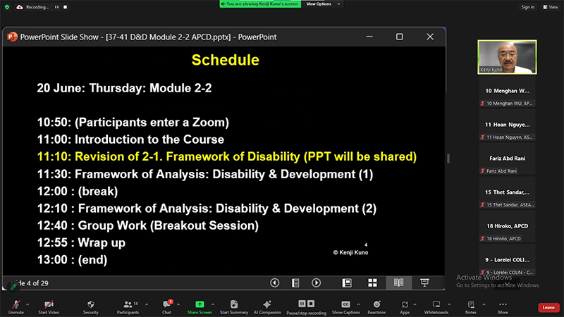 Dr. Kenji Kuno JICA Advisor on Disability & Development was explaining about course schedule.