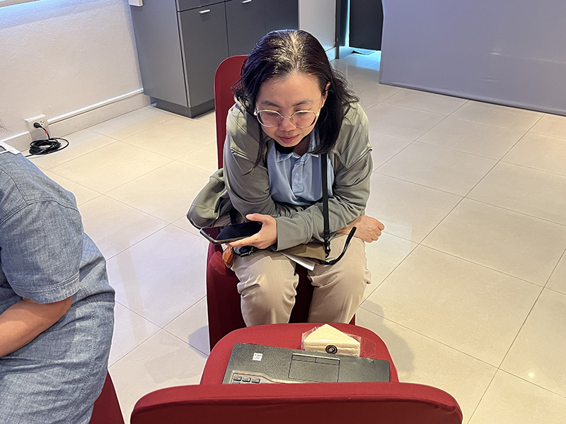 Ms. Noppharat Bunnak, staff with hard of hearing impairment actively joined the training through the accessible platform.