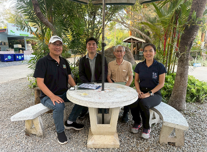 Mr. Youngwook Kim, Secretary-General, DPI-Korea explored for the feasibility on promoting inclusive golf at the Jackie Park Golf & Resort in Chiang Dao District.   