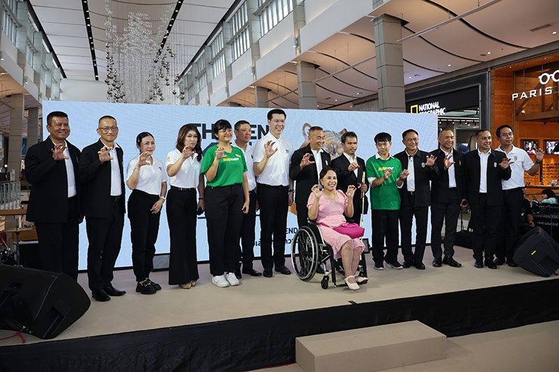 National Defence College of Thailand Class 67 and APCD Collaborate on Disability Awareness Workshop on “Basic Understanding on persons with disability “at CentralWorld Exhibition