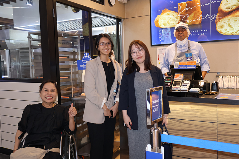 Japanese Embassy Official Visits APCD to Explore Disability-Inclusive Employment and Facilities