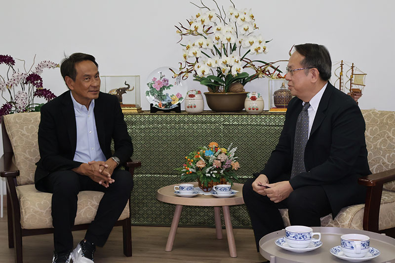 Royal Automobile Association of Thailand Presents Donation to Asia-Pacific Development Center on Disability Foundation (APCD / ศพอ.) to Support Persons with Disabilities