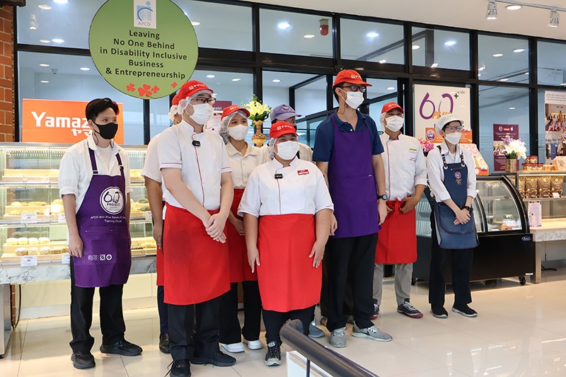 Phyathai–Paolo Hospital Group Visits APCD and 60+ Plus Café to Support Inclusive Employment of Persons with Disabilities