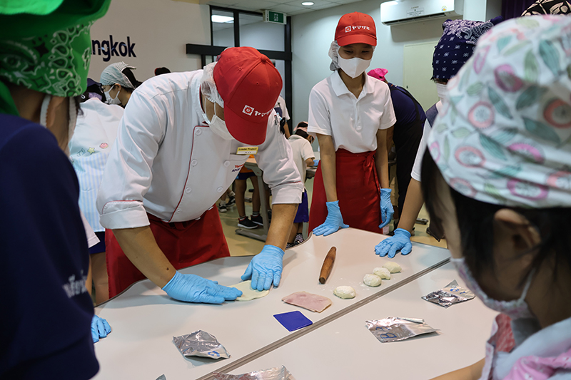 Thai-Japanese Association School Students Participate in Hands-On Vocational Skills Class at APCD